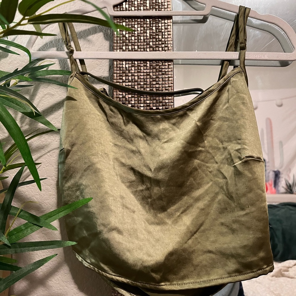 Shiny green tank top